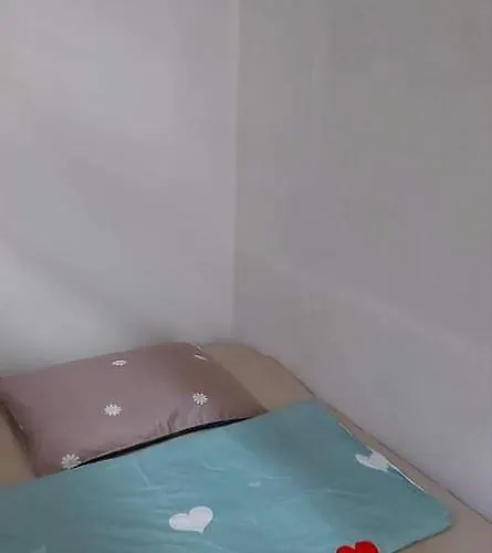 דירה Badacsonyi Magan Szallas בדקסוניטומאי